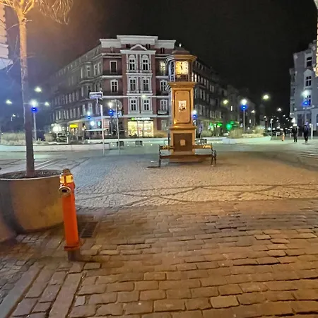 Jagiello Center 아파트 *